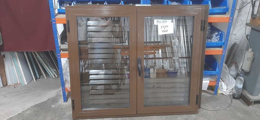 Portadas e janelas alumínio castanho, usado, barato