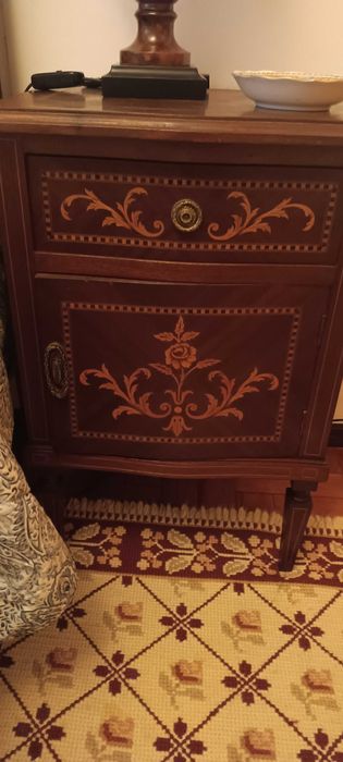 Conjunto de quarto, estilo D. Maria,