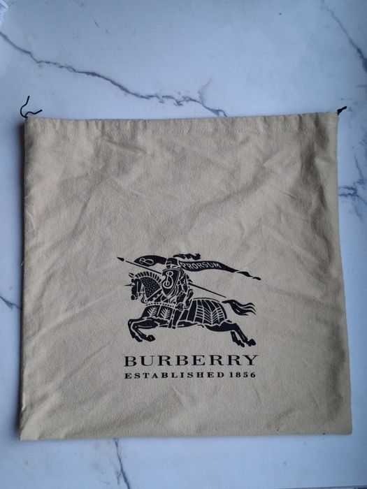 Bardzo ładna oryginalna torebka Burberry - klasyk