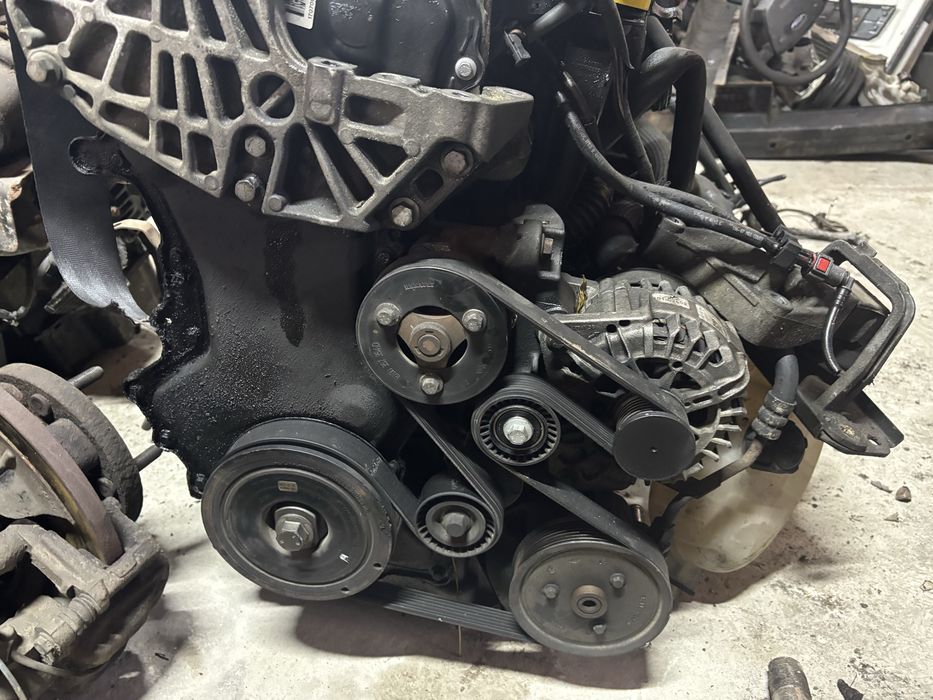 Двигун 2.0 dci M9R Trafic Vivaro Primastar мотор двигатель m9ra700