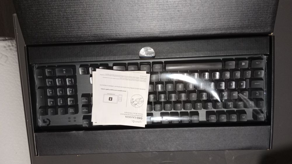 Vendo teclado Logitech G413 Carbon