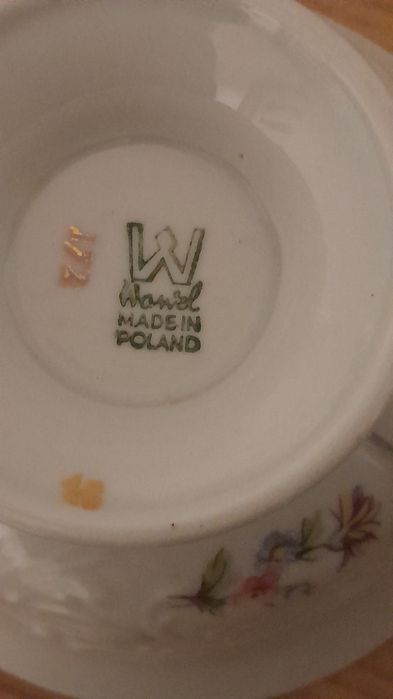 Wawel porcelana.