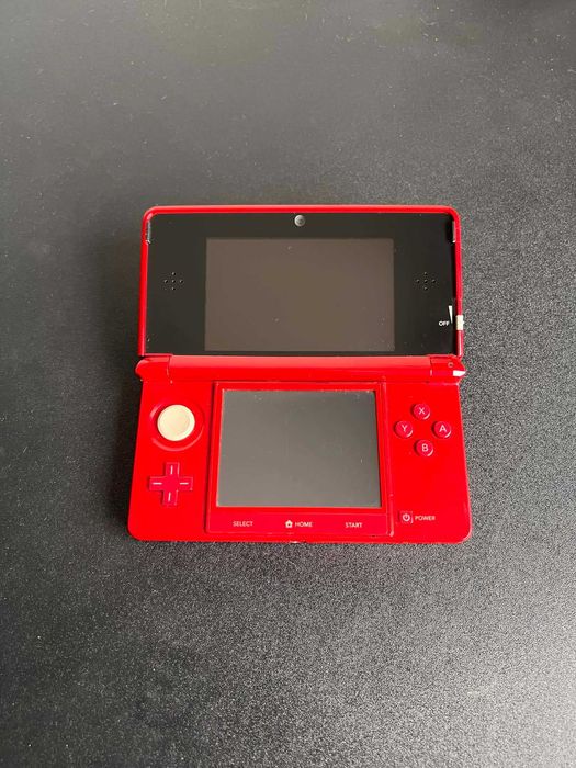 Nintendo 3DS Vermelho Metálico com 100+ Jogos