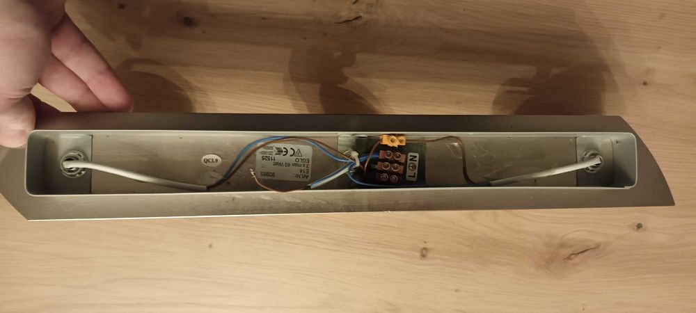 Lampa sufitowa 3 klosze + żarówki LED