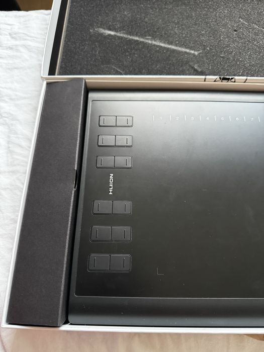 Huion new 1060 plus tablet graficzny