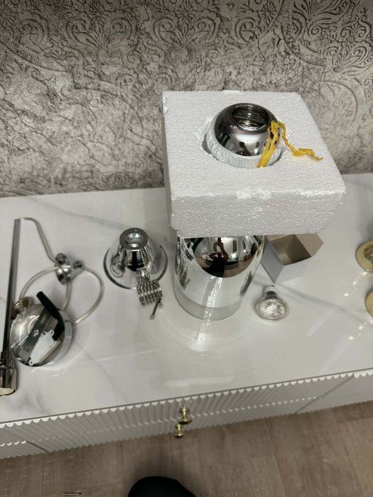 Nowa Lampa wisząca