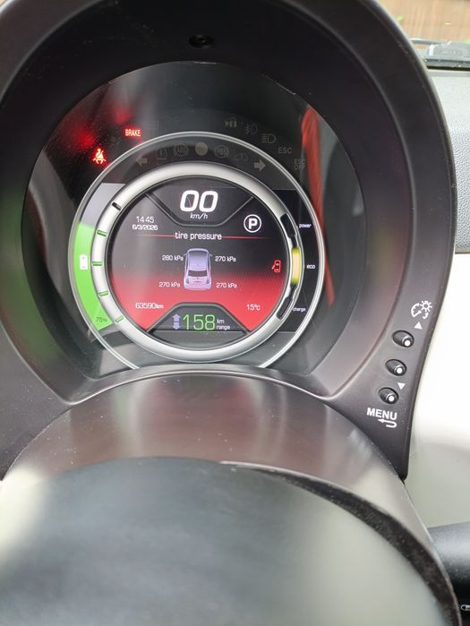 Автомобіль Fiat 500е