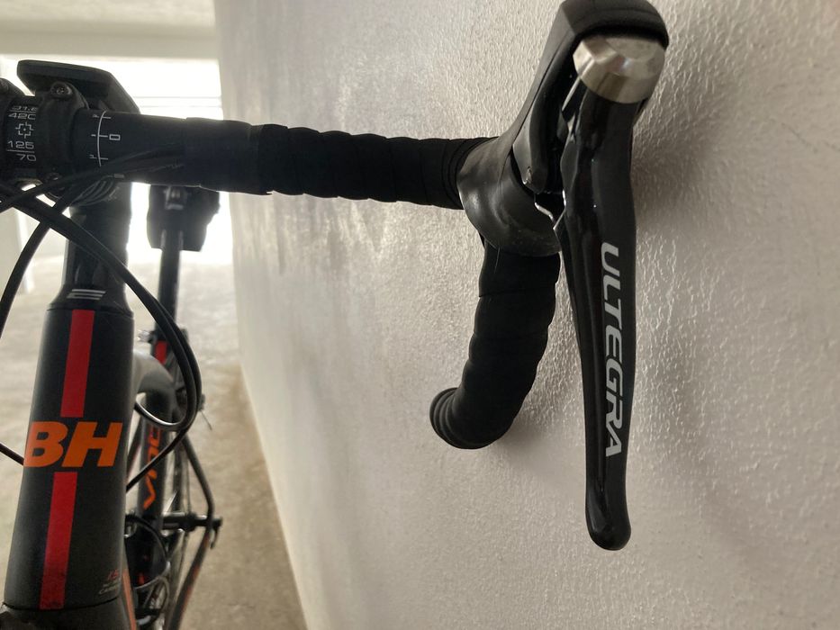Bicicleta de estrada BH ULTEGRA LR357