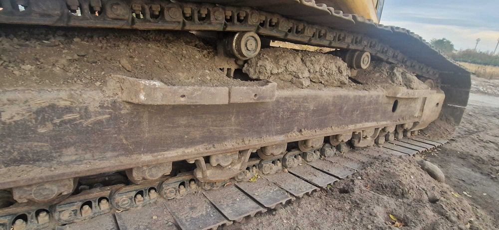 Koparka KOMATSU: PC 210 LC-8