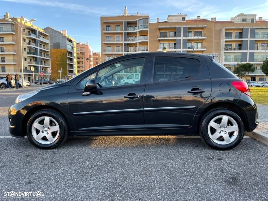 Peugeot 207 1.4 HDI 2011