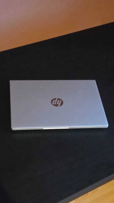 HP ProBook 430 G6 | i7 | 8 GB RAM | SSD 
256 GB | Bardzo dobry stan