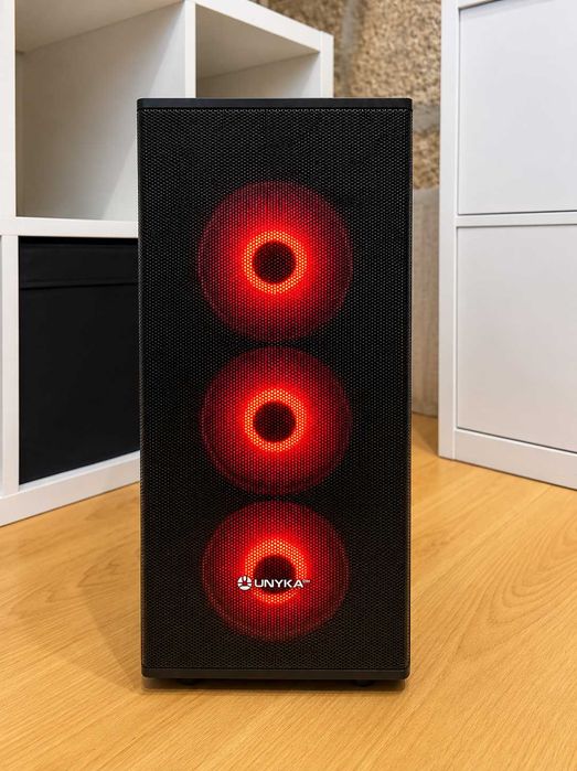 Torre Gaming RTX 5060 8GB + Ryzen 5 7500 32GB RAM – Pouco Uso | Garantia