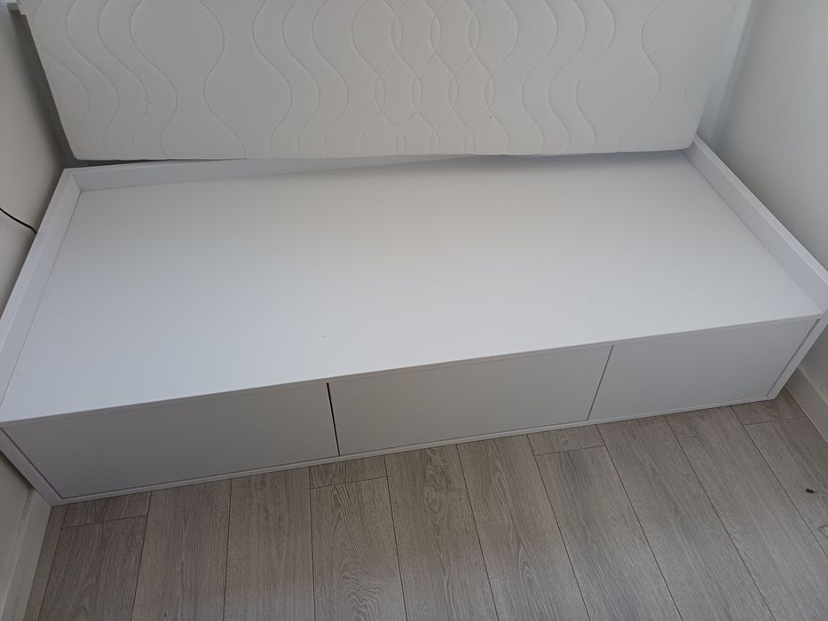 Łóżko białe 80x185 z szufladami i materacem +  LED, wysoka jakosc. Materac KOŁO 80x180