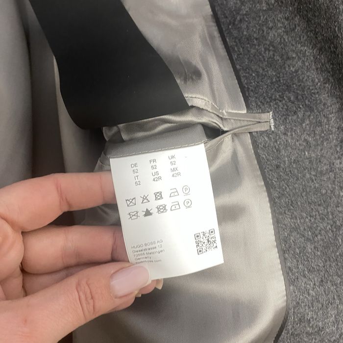 Чоловіче сіре вовняне пальто boss