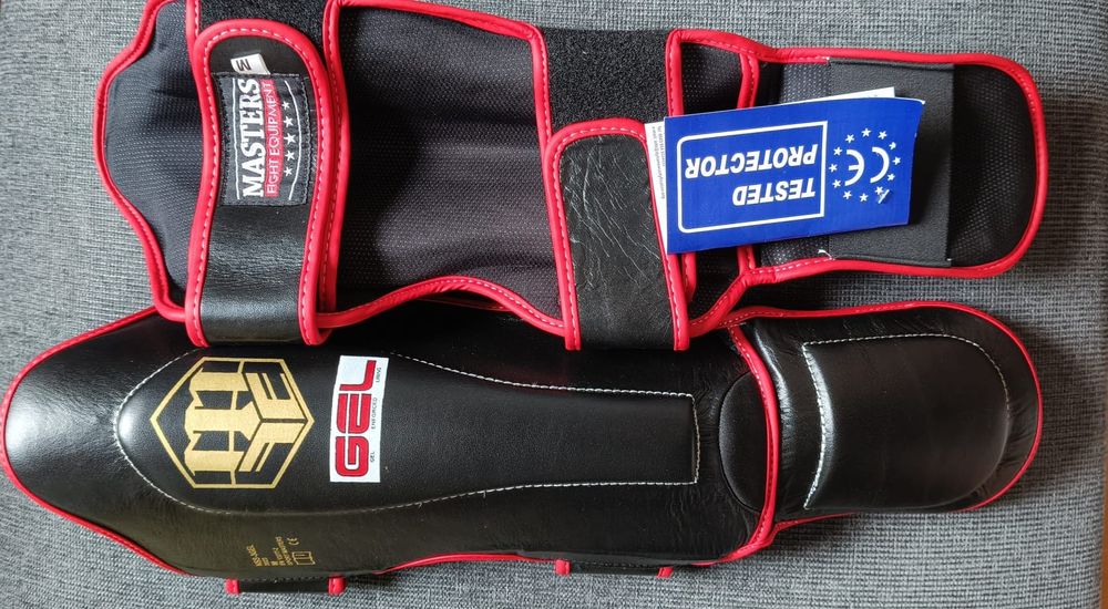 Ochraniacze na piszczele