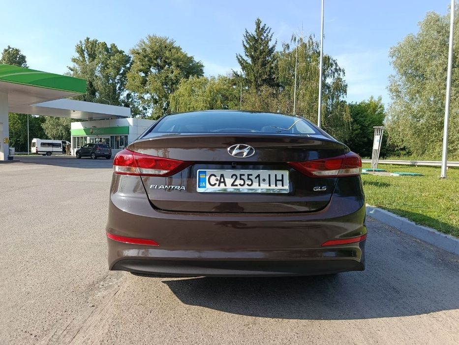 Продам Hyundai Elantra 2018
