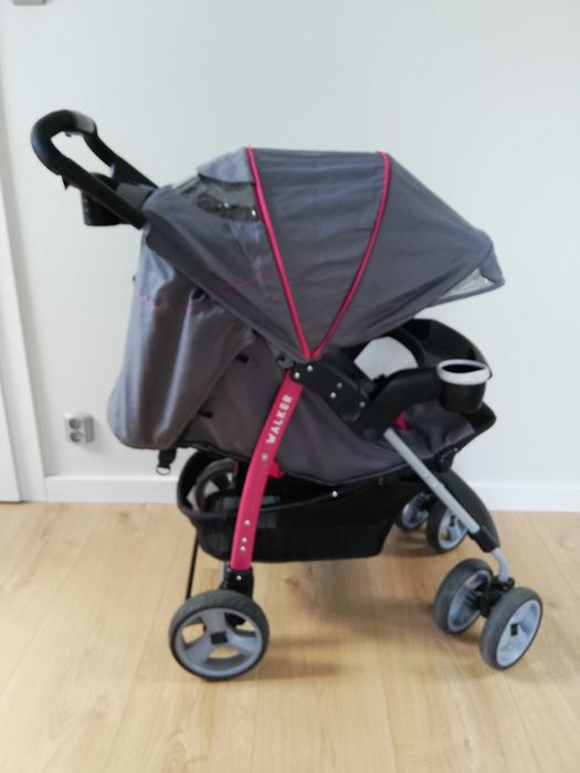 Spacerówka dla dziewczynki