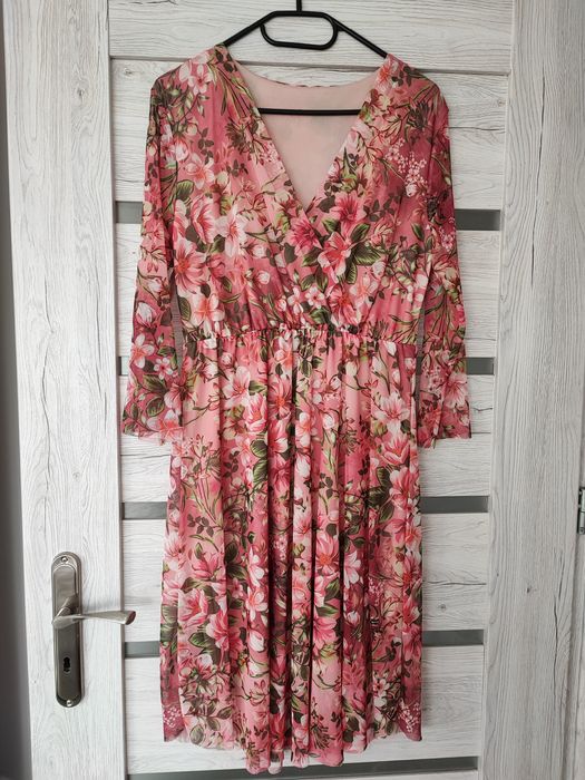 Sukienka długi rękaw