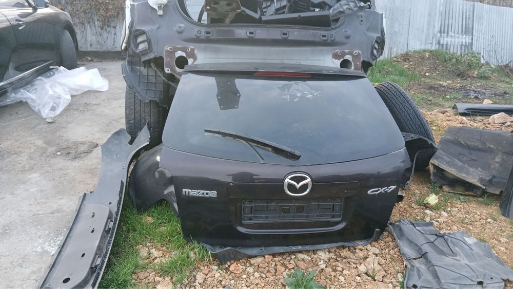 Задняя крышка багажника,задняя ляда mazda cx7