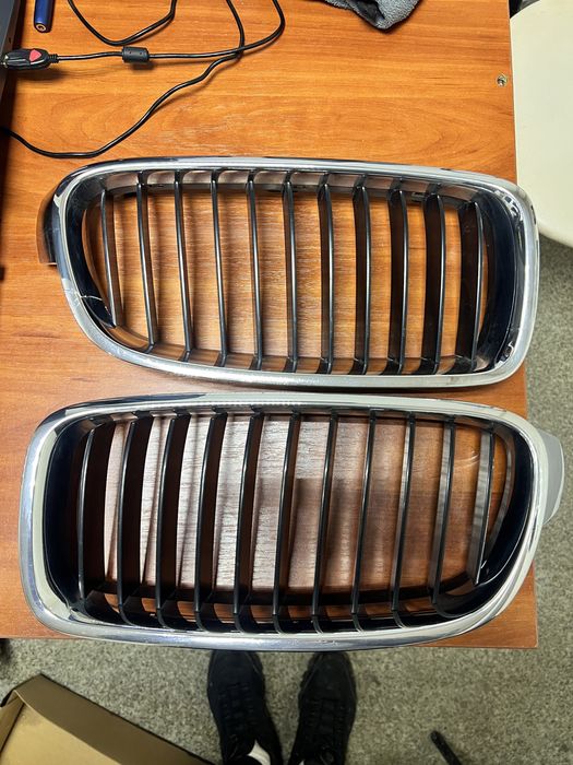 Продам решітки радіатора BMW F30 2014 рік
