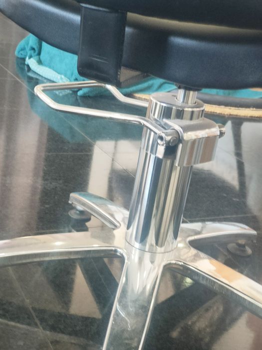 Cabeleireiro - Cadeira Hidraulica