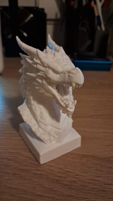 Busto Dragão em impressão 3d