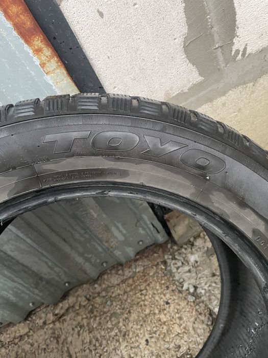 Резина зима Toyo 285 50 R20