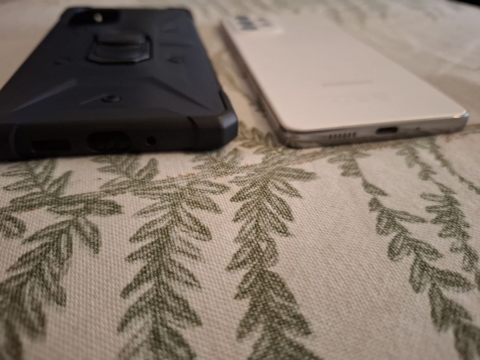 Продам Samsung Galaxy A73 5G 8/256Gb