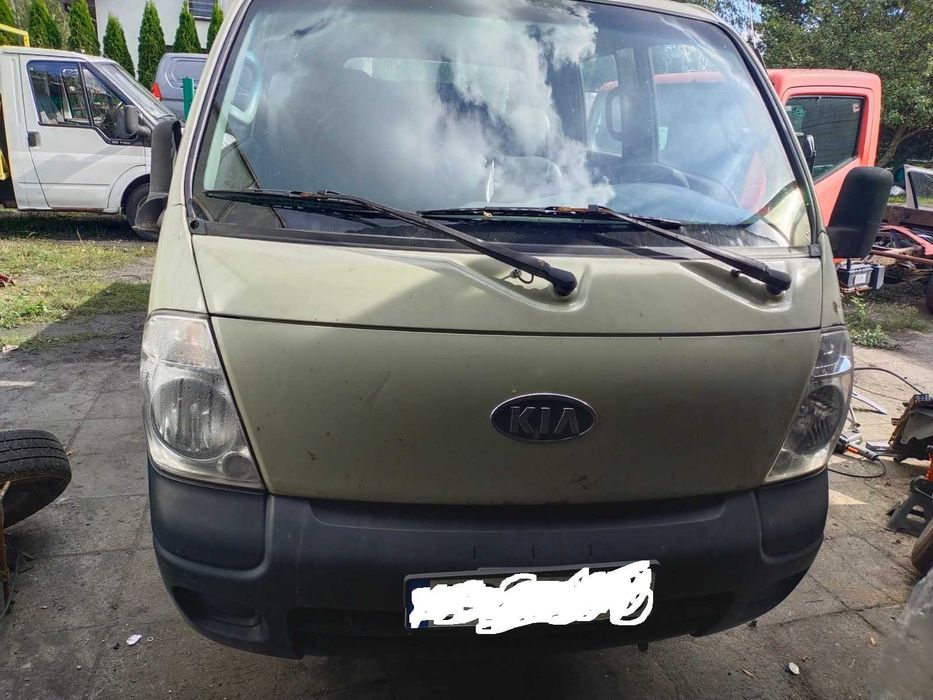 Kia K2500 k2900 zderzak przód