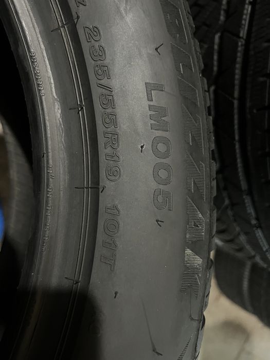 235/55/19 R19 Bridgestone Blizzak LM005 4шт нові зима