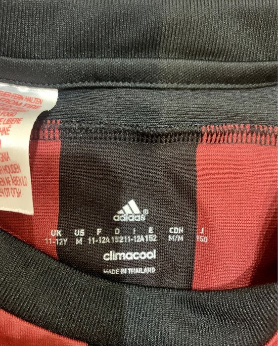 Футболка adidas. 11-12 років.