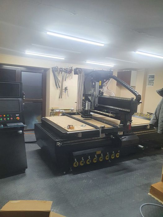 Stolarz, usługi stolarskie, cięcie płyt na wymiar, CNC, LASER, różne !