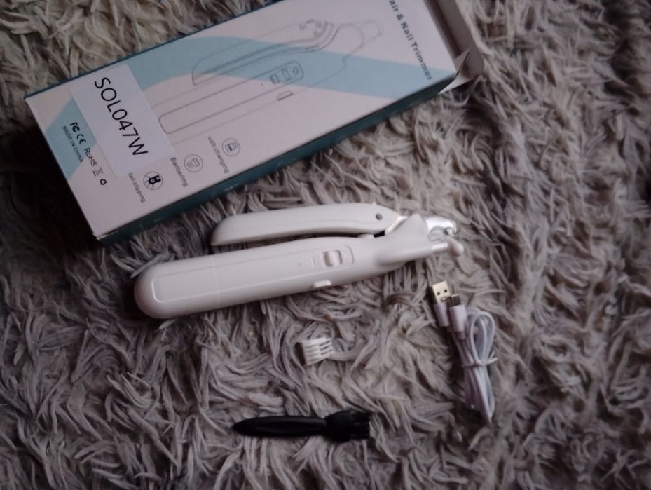 Trymer do sierści, włosów i paznokci u łap