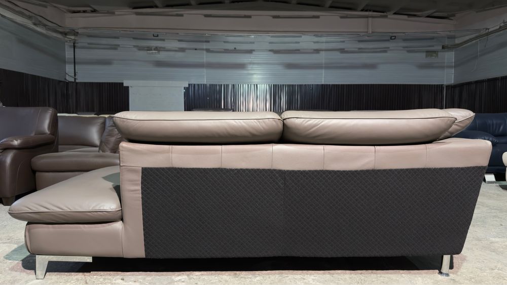 Шкіряний не розкладний кутовий диван. Кожаный не раскладной комплект