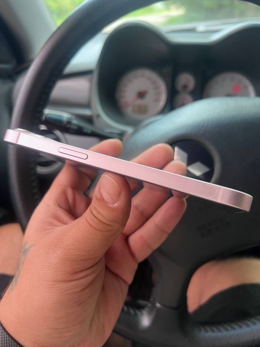 iPhone 13(128gb)