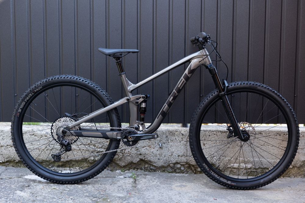 Велосипед Trek Top Fuel 8