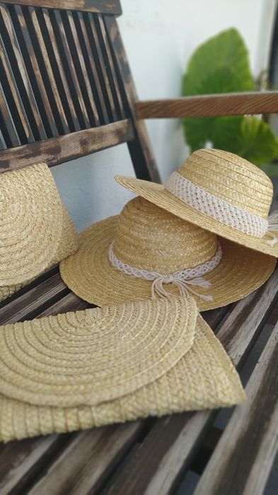 Straw Hat and Fanny Pack (Set)