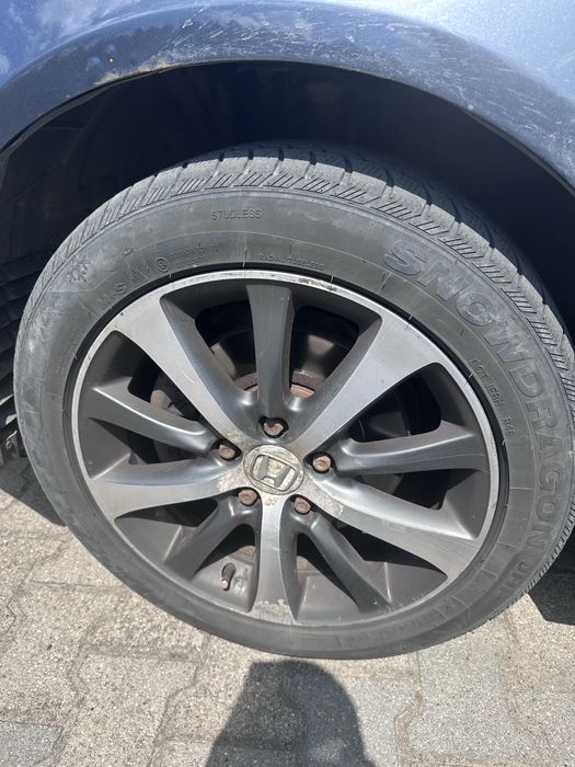 Opony zimowe 225/50 R17