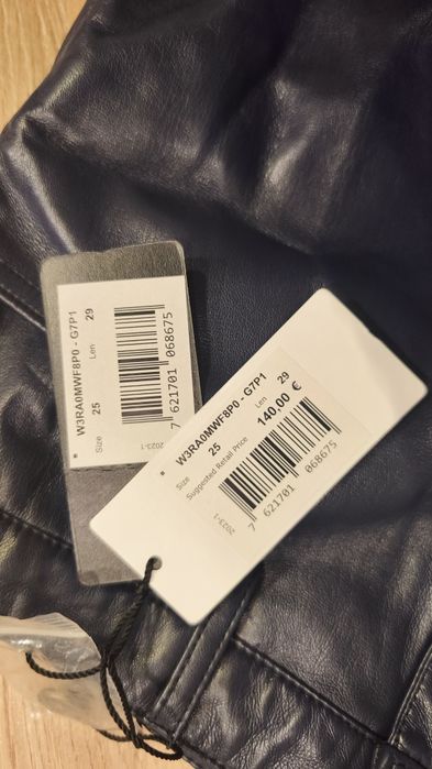 Guess leather  spodnie