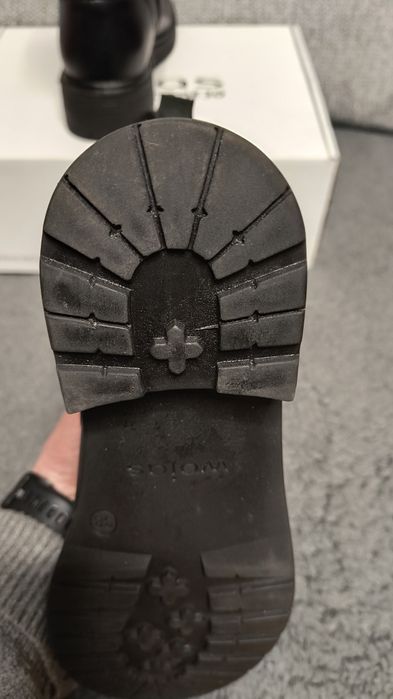 Botki skórzane Wojas