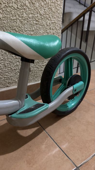 Велобіг Kinderkraft SPACE