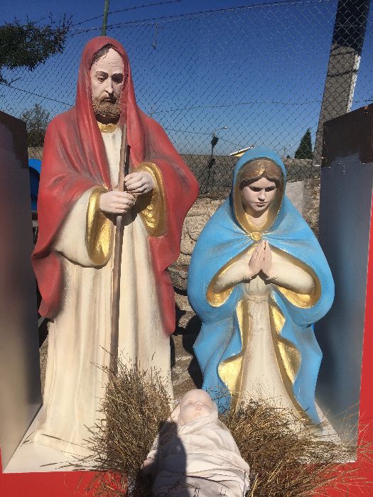 Presépio / Figuras em Fibra de Vidro