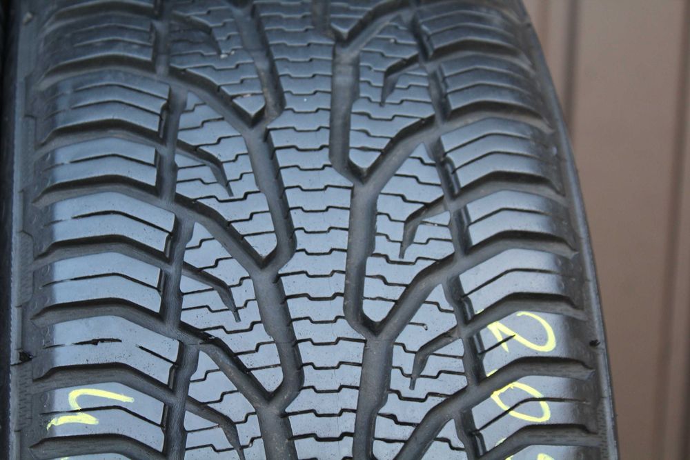 205 50 R17Uniroyal ALL Season Expert 2