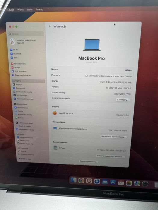 Macbook PRO Retina 15.4” czterordzeniowy 2.8 GHz 16GB ssd 256