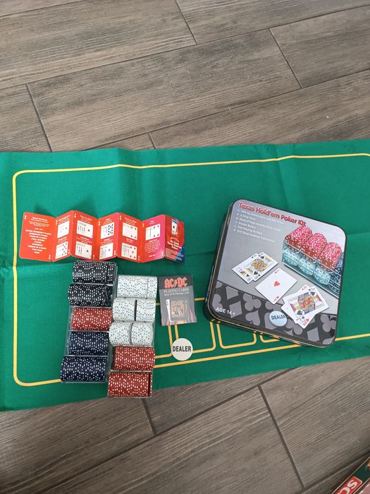 Покер, Гарри Поттер, боулинг,Scrabble Deluxe в дереве игра