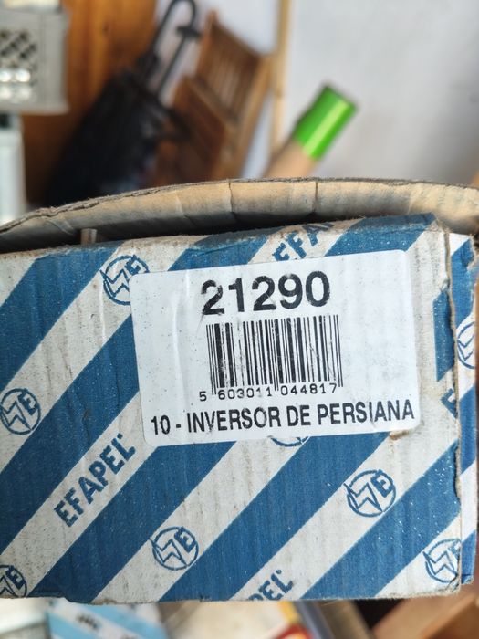 Interruptor de persianas Novos EFAPEL