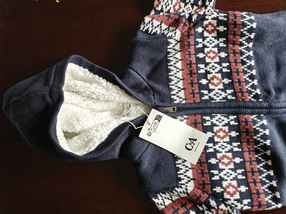 Casaco inverno C&A criança 3 anos  98cm, novo com etiqueta.