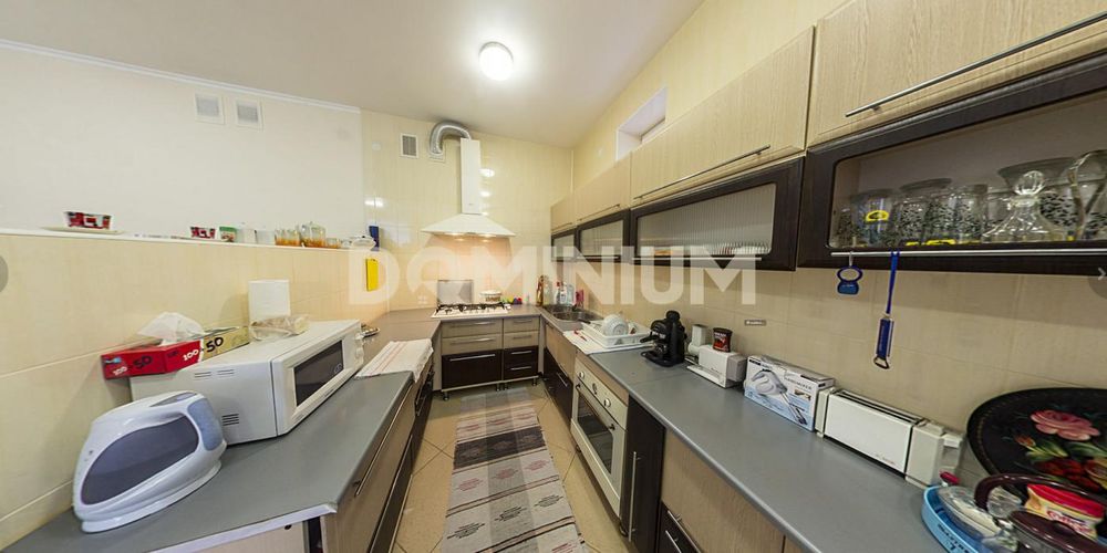 Продається діючий відпочинковий комплекс у с. Пилипець