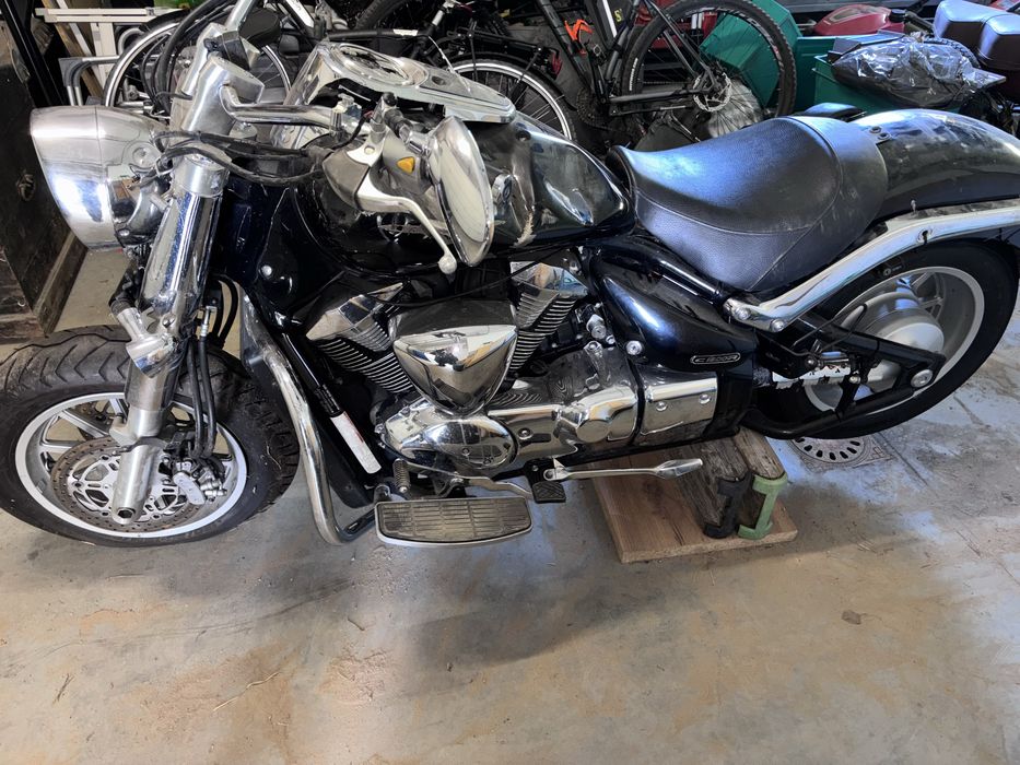 Suzuki intruder 1800 VLR powypadkowy 2008r.