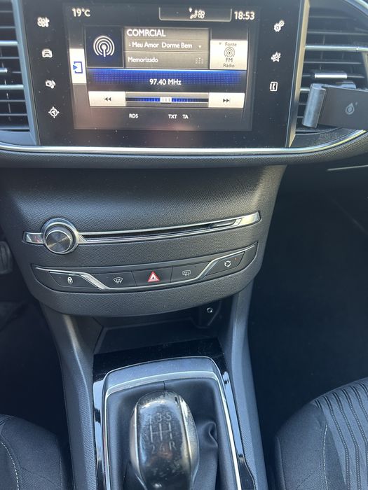 Peugeot 308 - 1.2 PureTech Active 2014 - Impecável